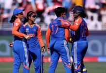 ಜಿದ್ದಾ ಜಿದ್ದಿ ಕಣದಲ್ಲಿ ಗೆದ್ದು ಬೀಗಿದ ಭಾರತ; ಪಾಕ್ ವಿರುದ್ಧ 6 ವಿಕೆಟ್ ಜಯ – ಸೆಮಿಸ್ ಕನಸು ಜೀವಂತ